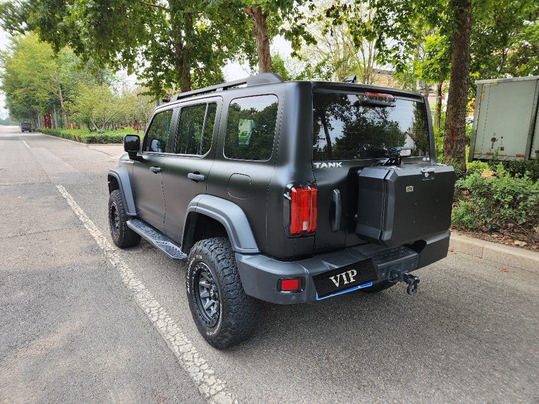 Foto TANK 2021 Tank 300 2.0T Off-Road Edition Conqueror 2