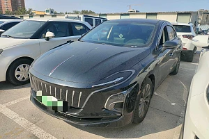 https://img.jytche.com/user/104415/car/image/6ad2e8e4b60b8/1792207076833_297_app_L_253.12K-253.12K_parse_parse_parse.jpeg?x-oss-process=style/thumbnail