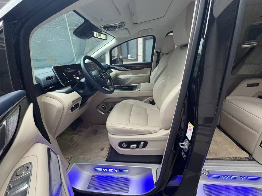 WEY 2024 Gaoshan PHEV 1.5T Four-Wheel-Drive Flagship Edition photo 2
