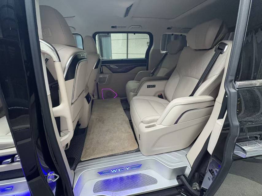 WEY 2024 Gaoshan PHEV 1.5T Four-Wheel-Drive Flagship Edition photo 3