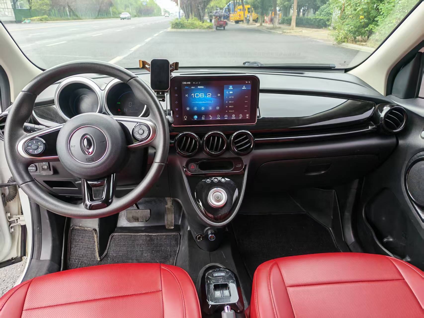 ORA 2021 R1 (Black Cat) 301km Base Model photo 5