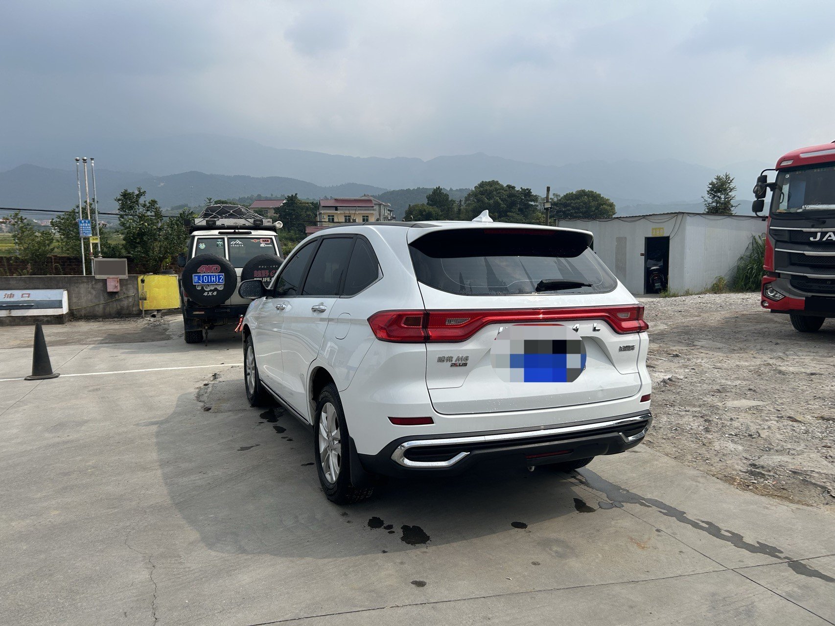 Haval 2021 M6 PLUS 1.5T Luxury Smart Connectivity Model photo 3