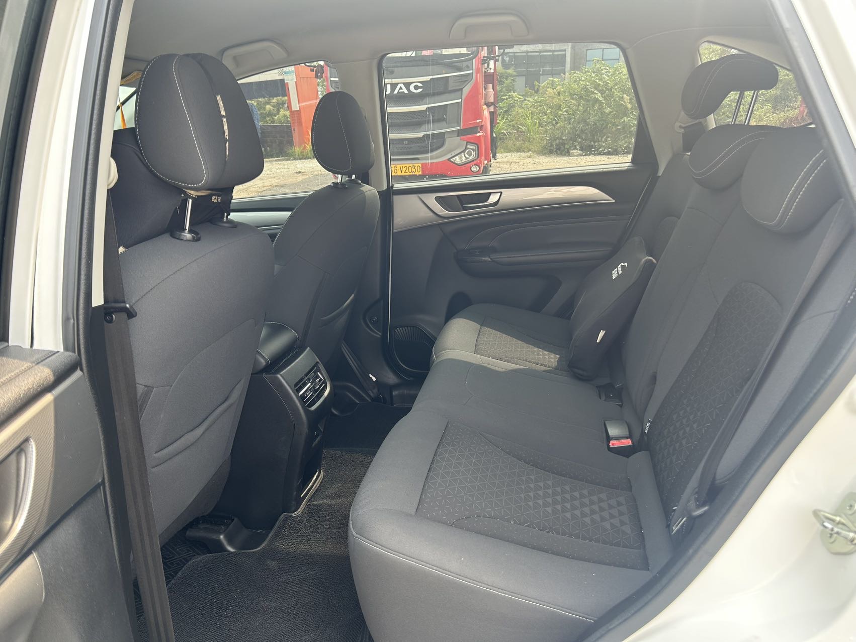 Haval 2021 M6 PLUS 1.5T Luxury Smart Connectivity Model photo 5