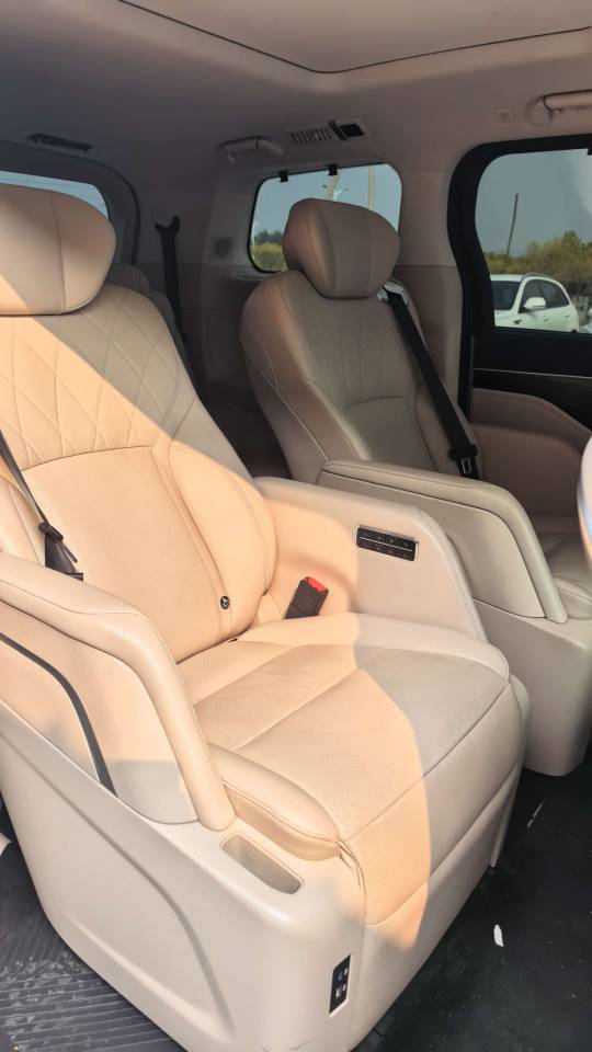 WEY 2024 Gaoshan PHEV 1.5T Four-Wheel-Drive Flagship Edition photo 5