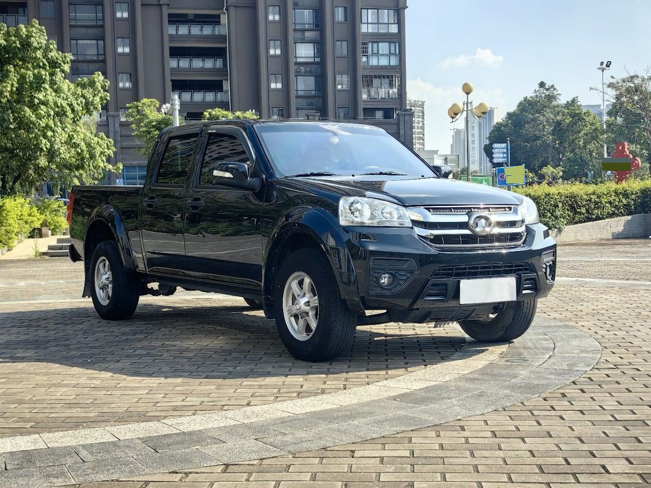 Great Wall Wingle 5 2023 Fengjun 5 2.0T 2x4 Elite Double Cab photo 2