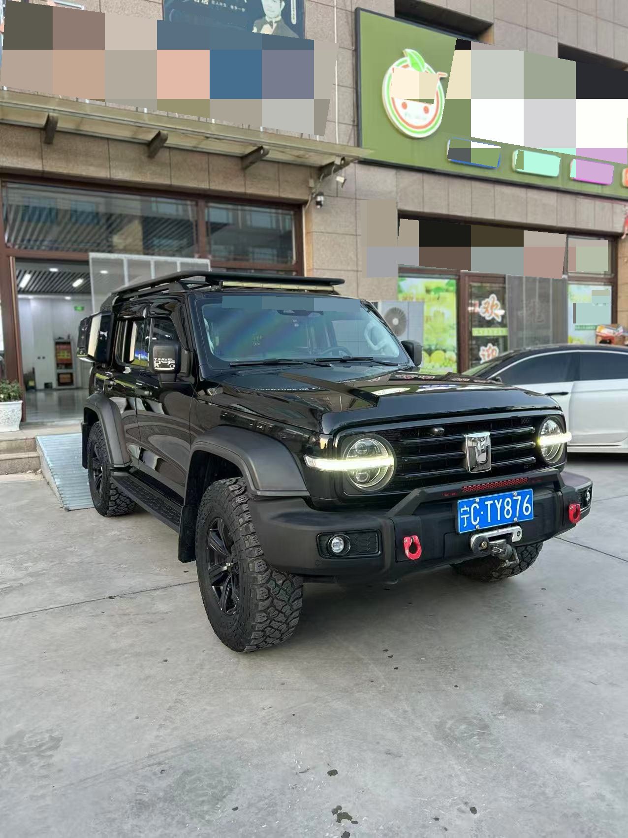 TANK Tank 300 2.0T Off-Road Edition Conqueror photo 3