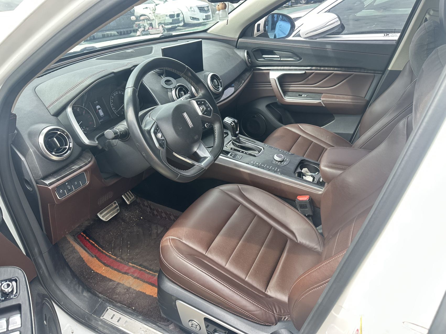 WEY 2019 VV5 2.0T 2WD Upgraded Ultra-Luxury Model photo 3