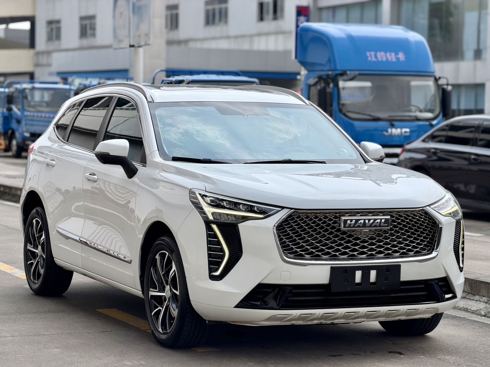 Haval Jolion 2021 First Love 1.5T Junior Edition photo 3