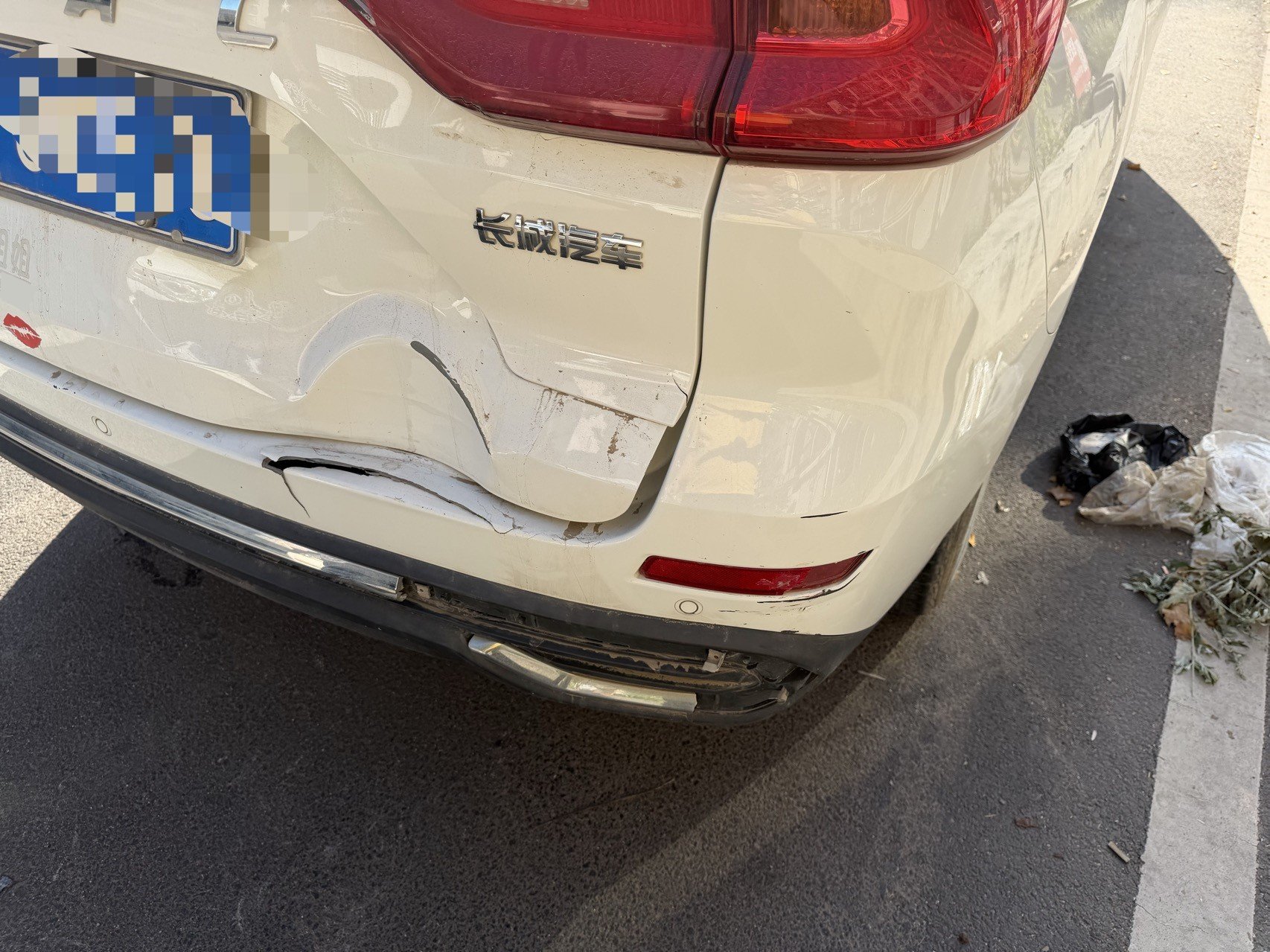 Haval 2021 M6 PLUS 1.5T Luxury Smart Connectivity Model photo 4