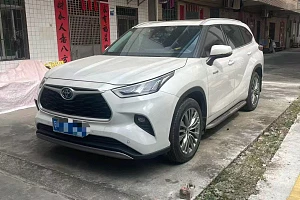 https://img.jytche.com/user/1349900/car/image/6ad07ec776974/1792048839537_695_app_I_1.13M-580.85K_parse_parse_parse.jpeg?x-oss-process=style/thumbnail