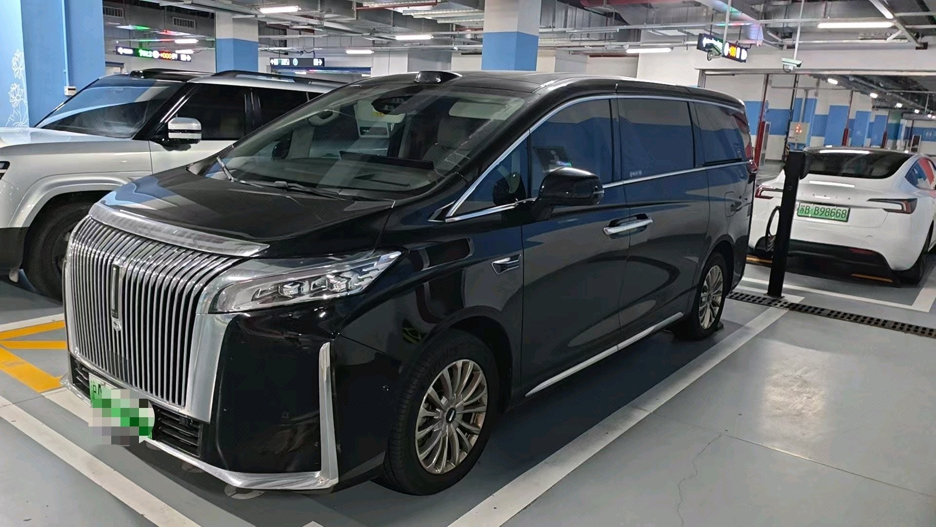 WEY 2025 Gaoshan 8 Hi4 1.5T Four-Wheel Drive Version