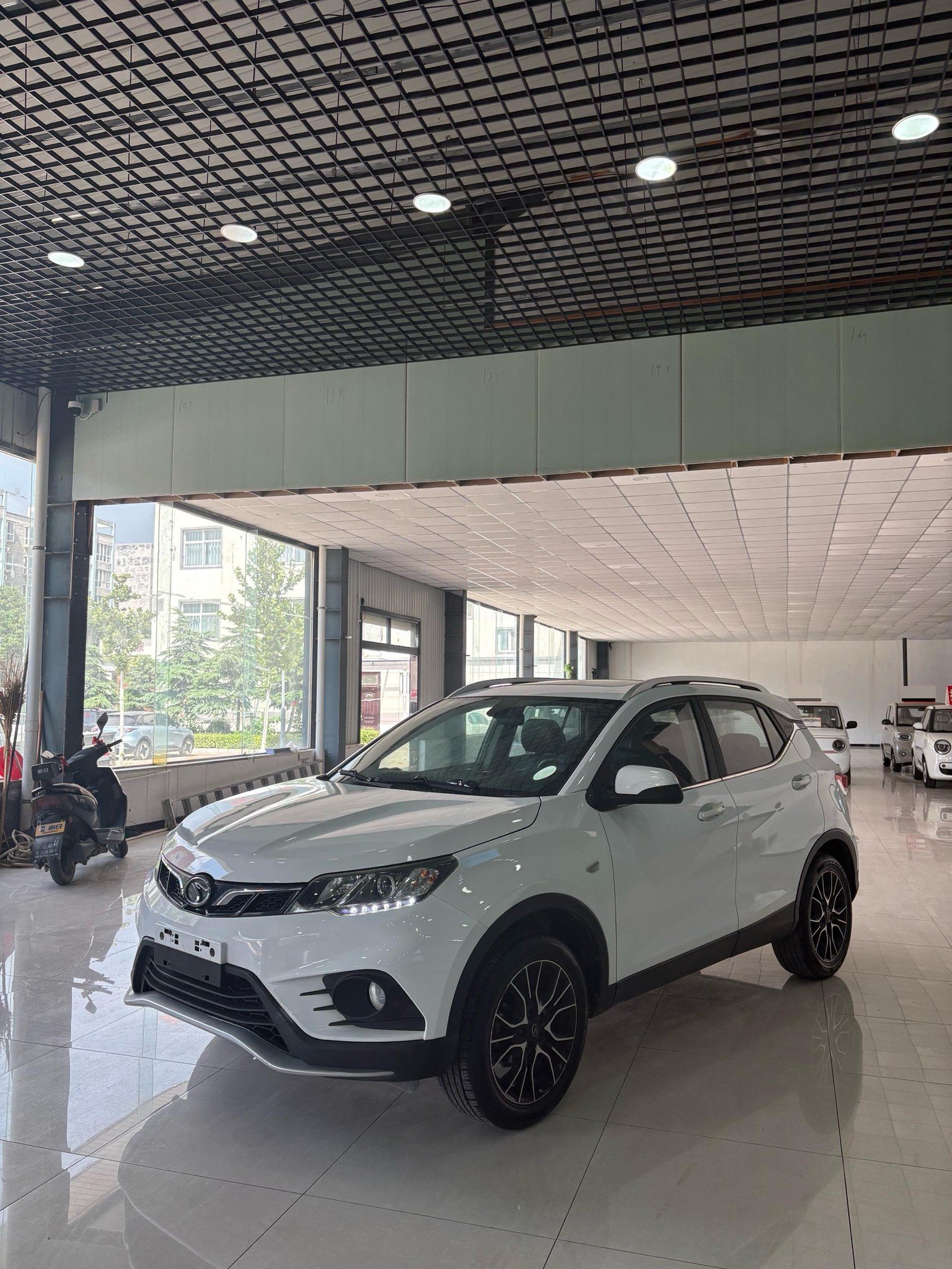 东南 2016款 DX3 1.5 尊贵型