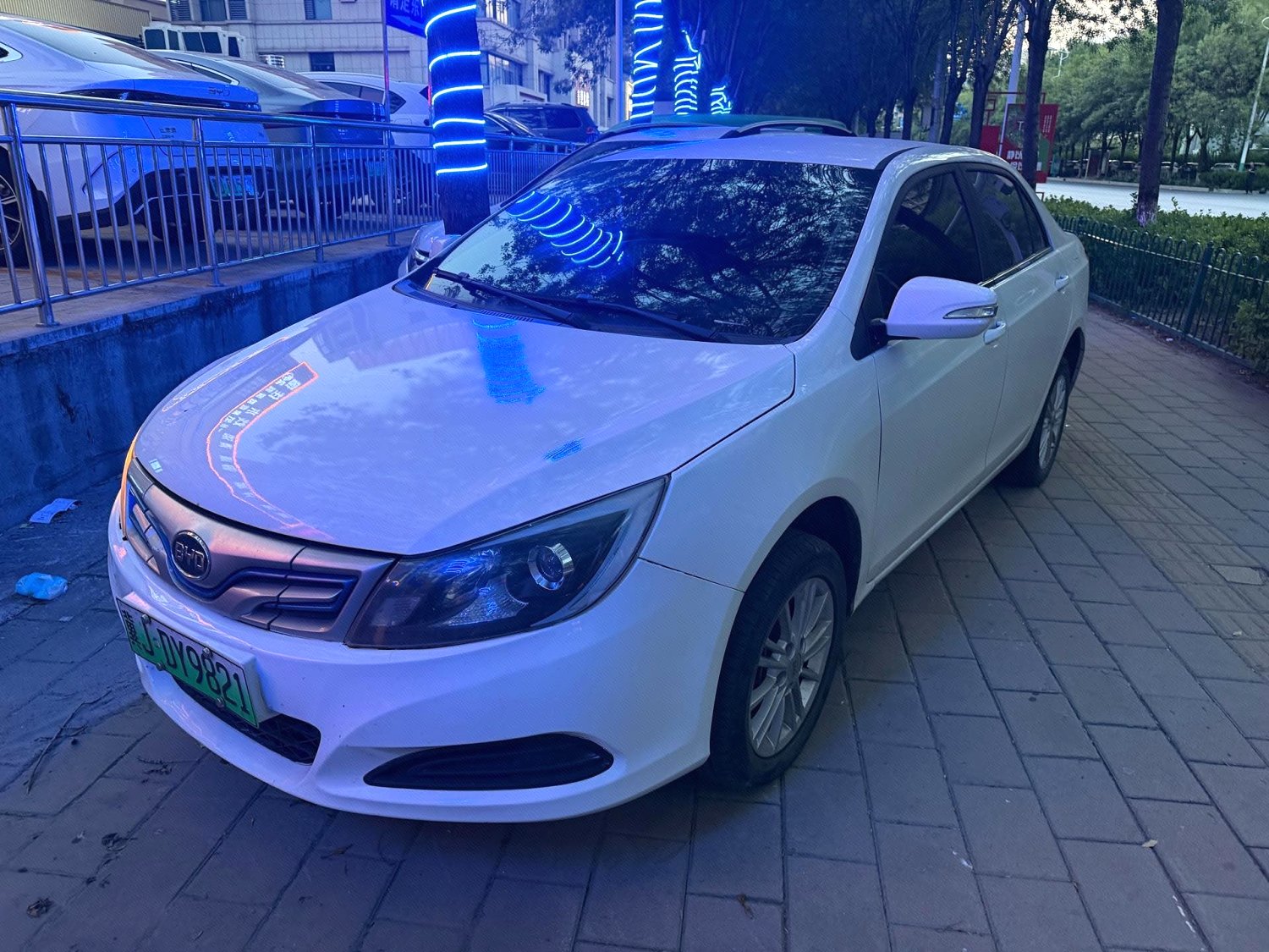 car image 1