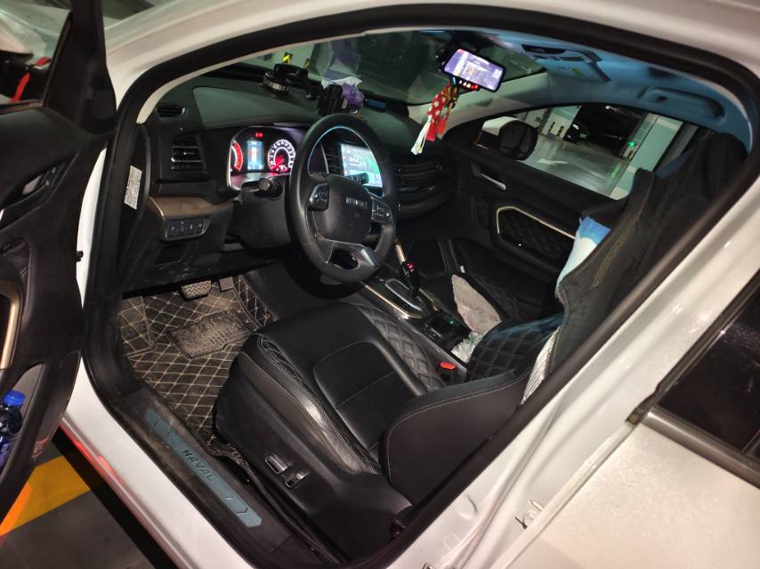 Haval 2021 H6 1.5GDIT Champion Edition photo 5
