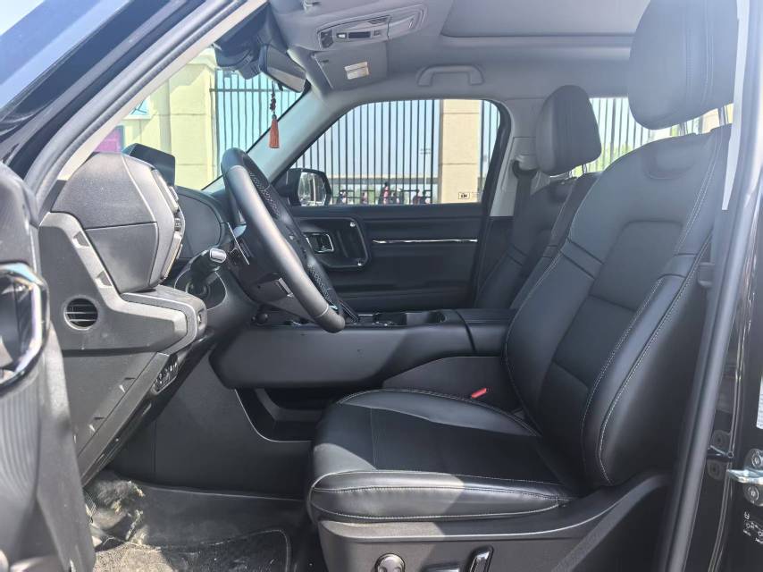 Haval Dargo 2023 Big Dog 2.0T 2WD Tide Off-Road photo 4