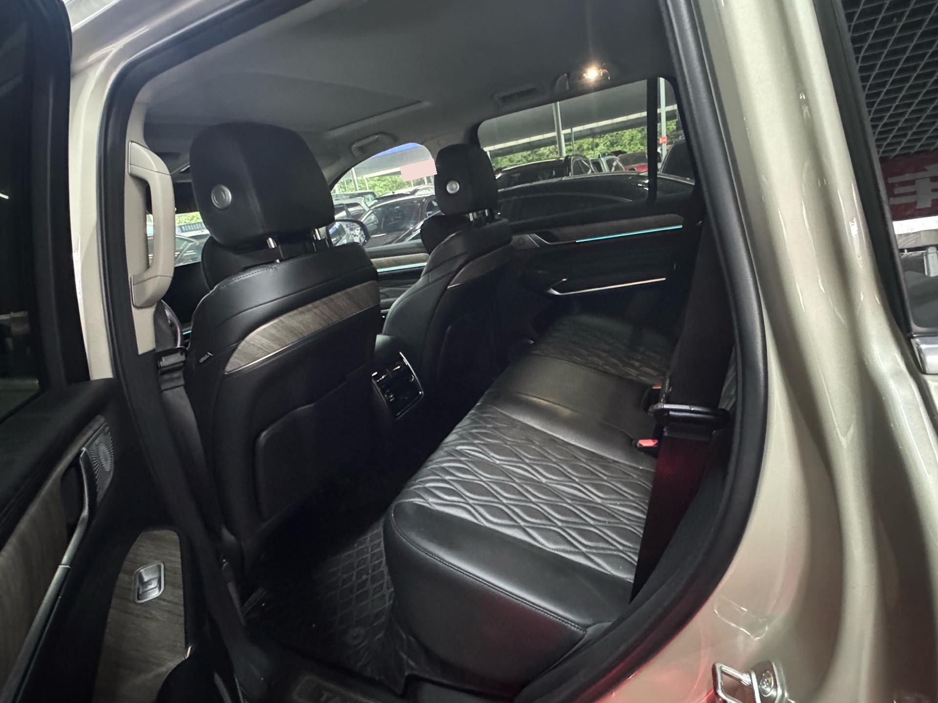 TANK Tank 500 48V 3.0T Business Edition Summit 5-seater photo 5
