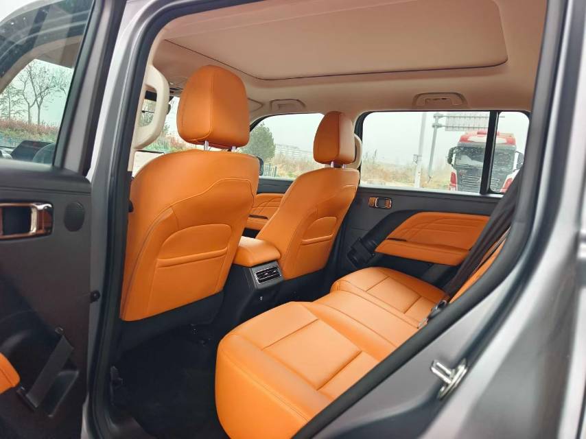 Foto Haval Raptor 2025 Menglong 2.0T 4WD Ultra 5
