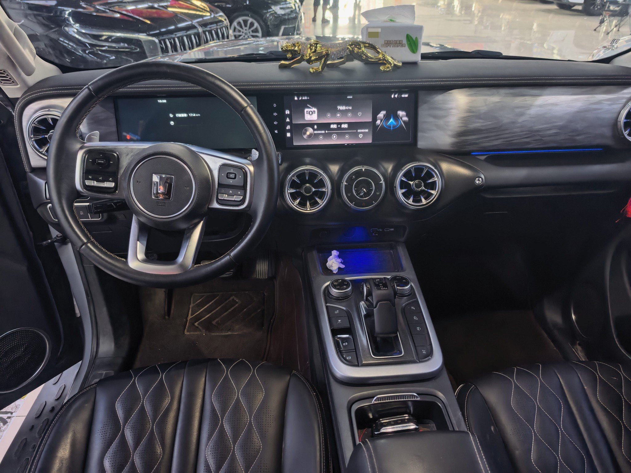 TANK 2021 Tank 300 2.0T Off-Road Edition Challenger photo 2