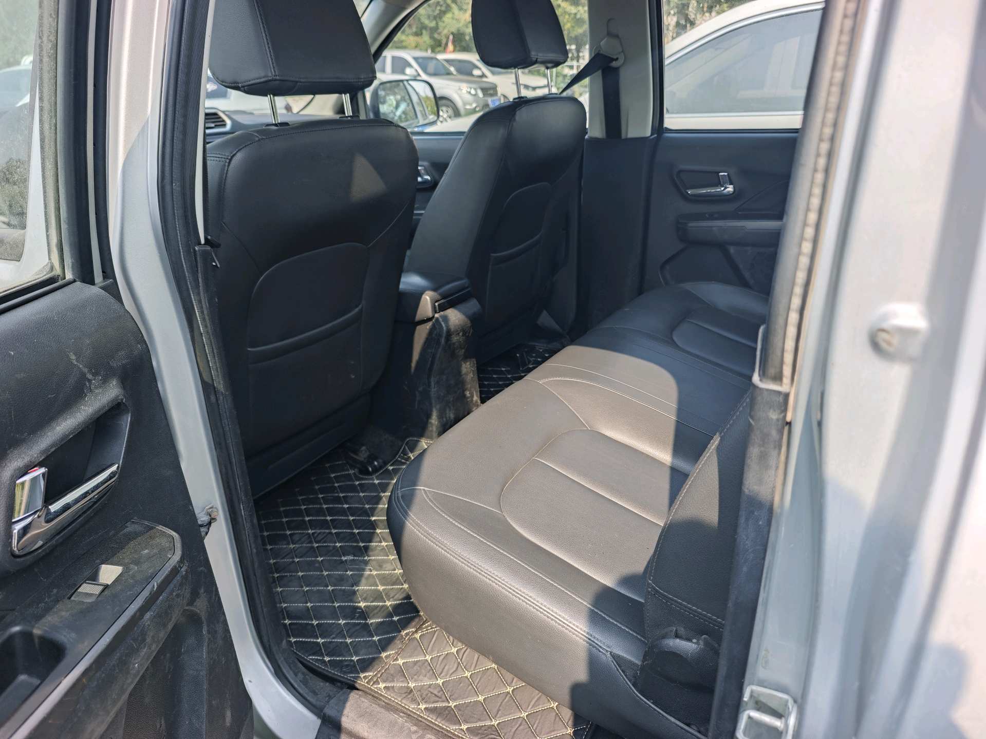 صورة Great Wall Wingle 5 2021 Fengjun 5 2.4 2WD Adventurous Big Double Cab رقم 5