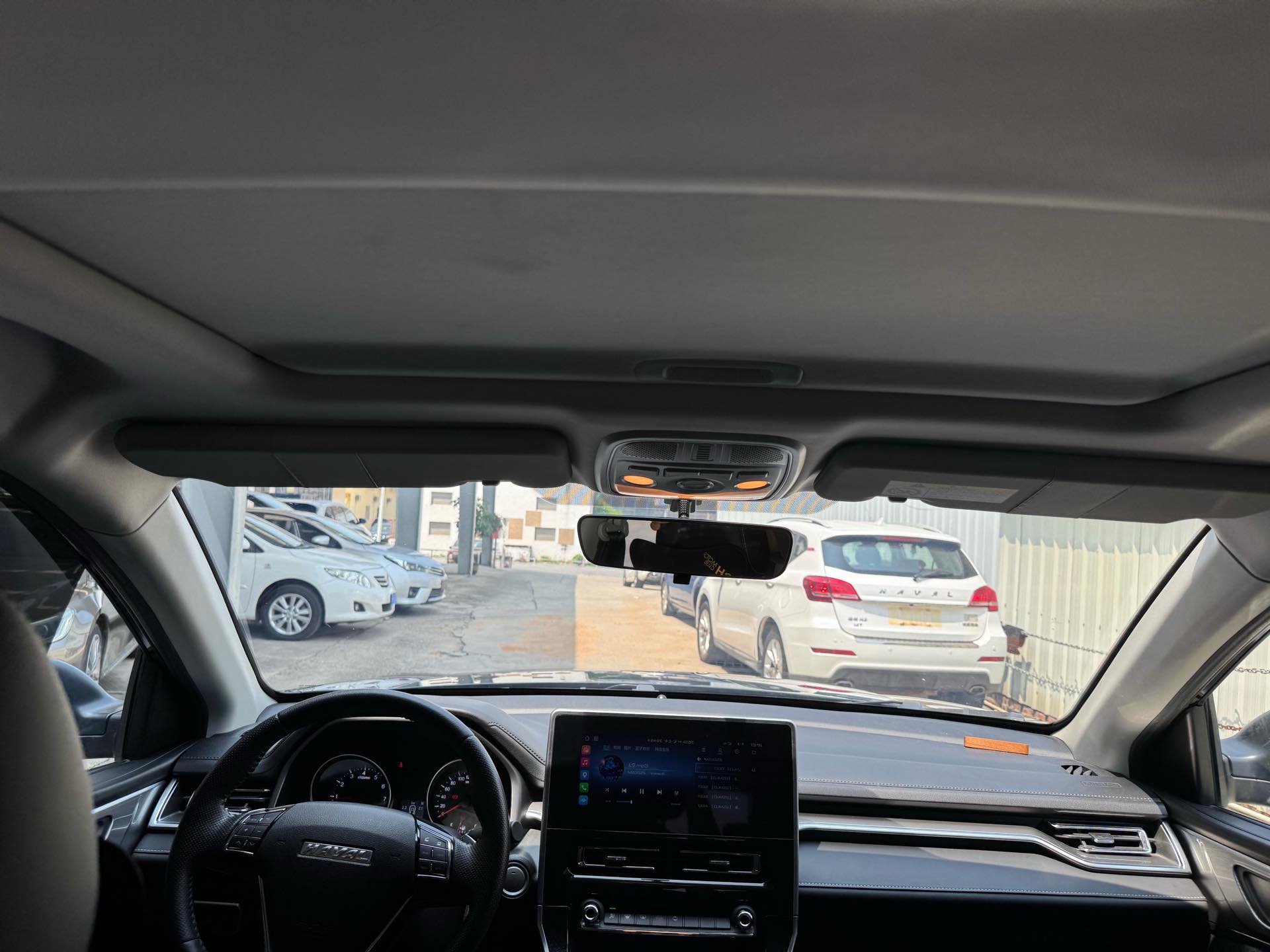 Haval 2021 M6 PLUS 1.5T Luxury Smart Connectivity Model photo 5