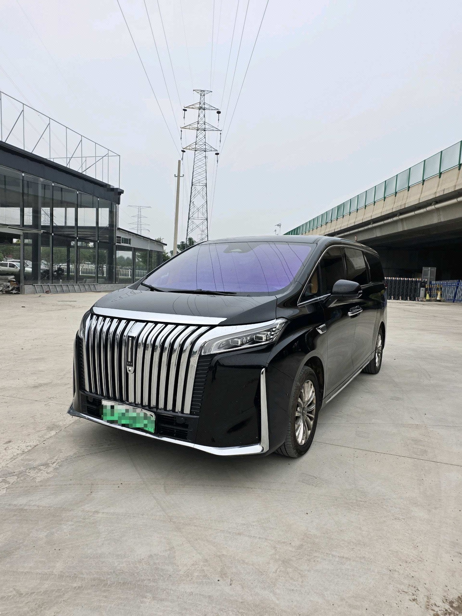 WEY 2024 Gaoshan PHEV 1.5T Four-Wheel-Drive Executive Extended Version