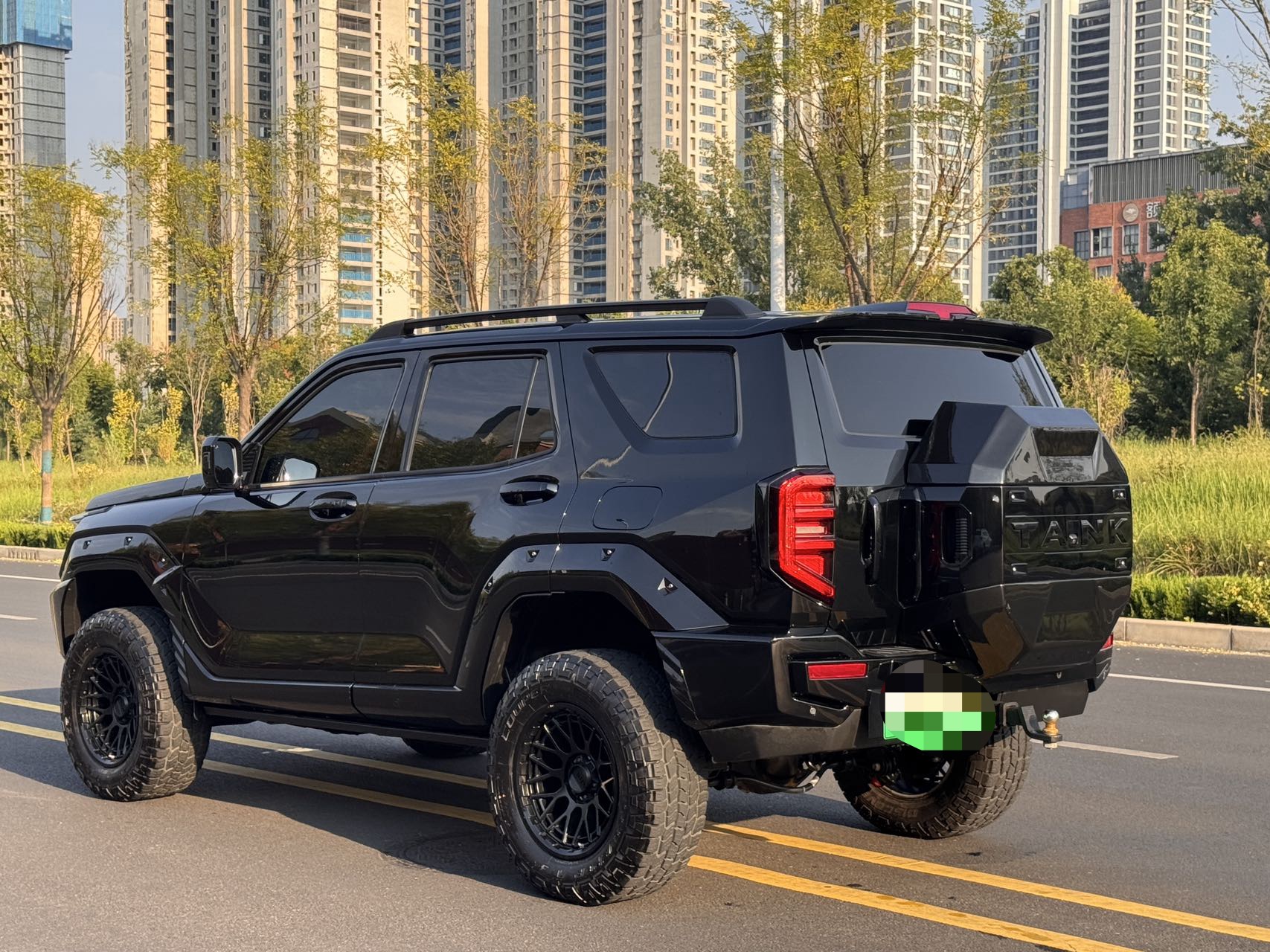 TANK Tank 400 Hi4-T 2.0T Off-Road Version photo 3