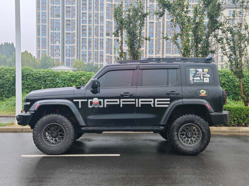 Foto del TANK Tank 300 2.0T Off-Road Edition Challenger 5