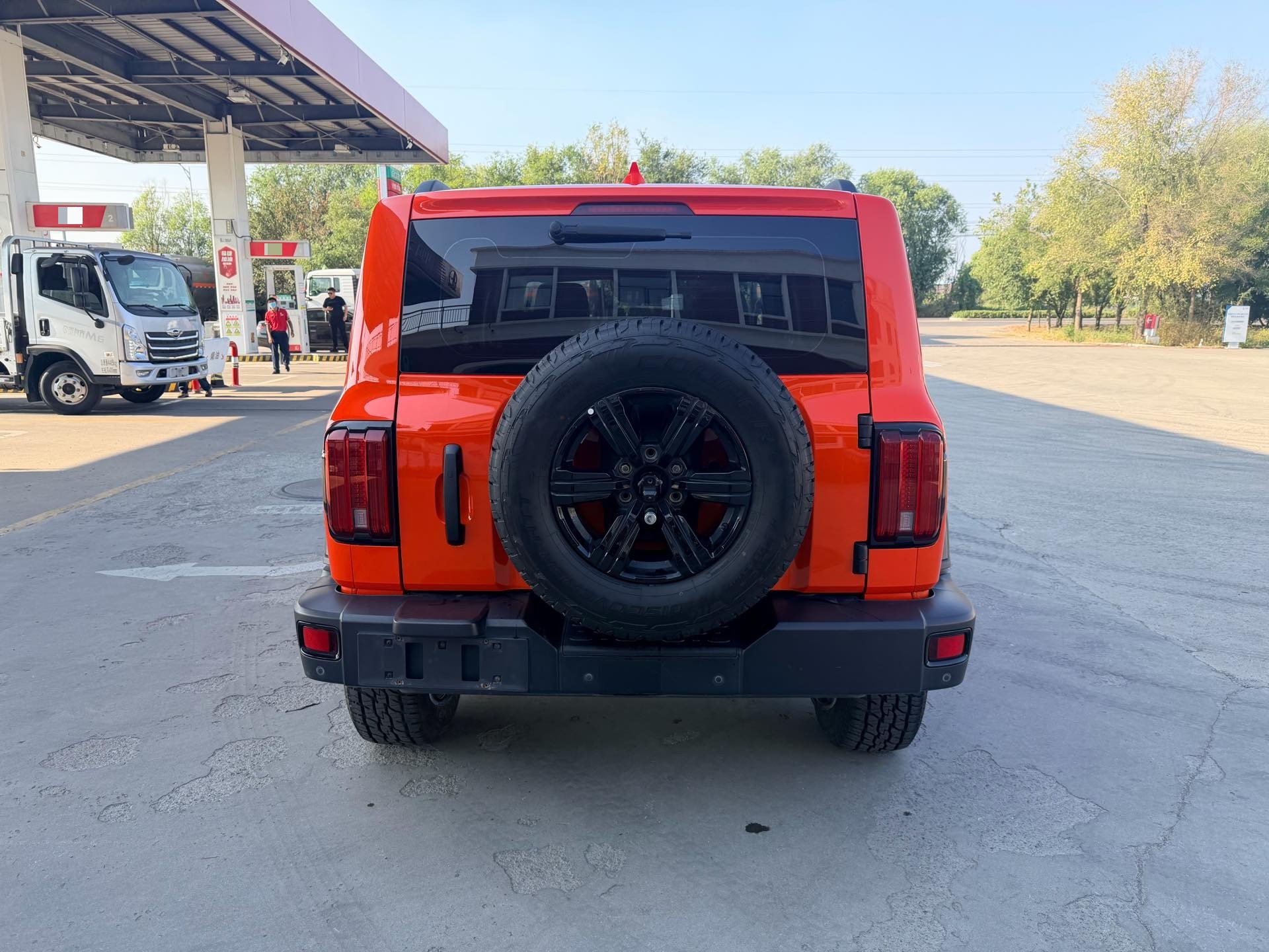 TANK Tank 300 2.0T Off-Road Edition Conqueror photo 3