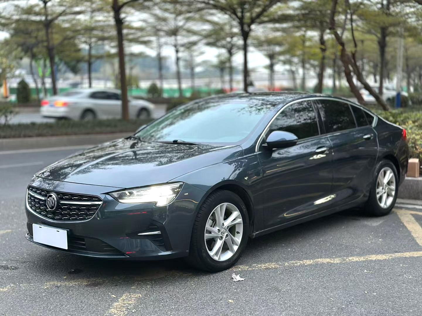 car image 1