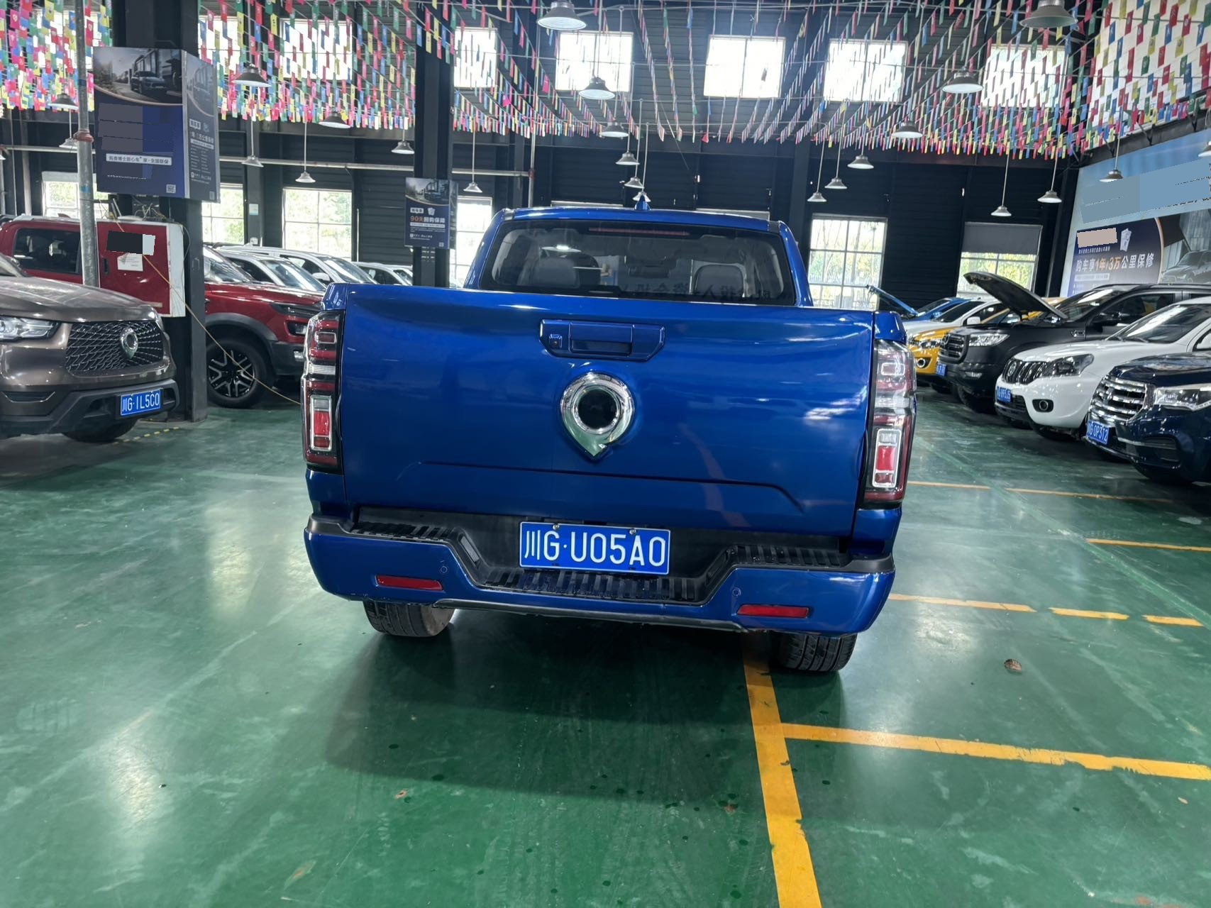 Foto Great Wall POER 2023 Cannon 2.0T Passenger Version Diesel 4WD Comfort 5