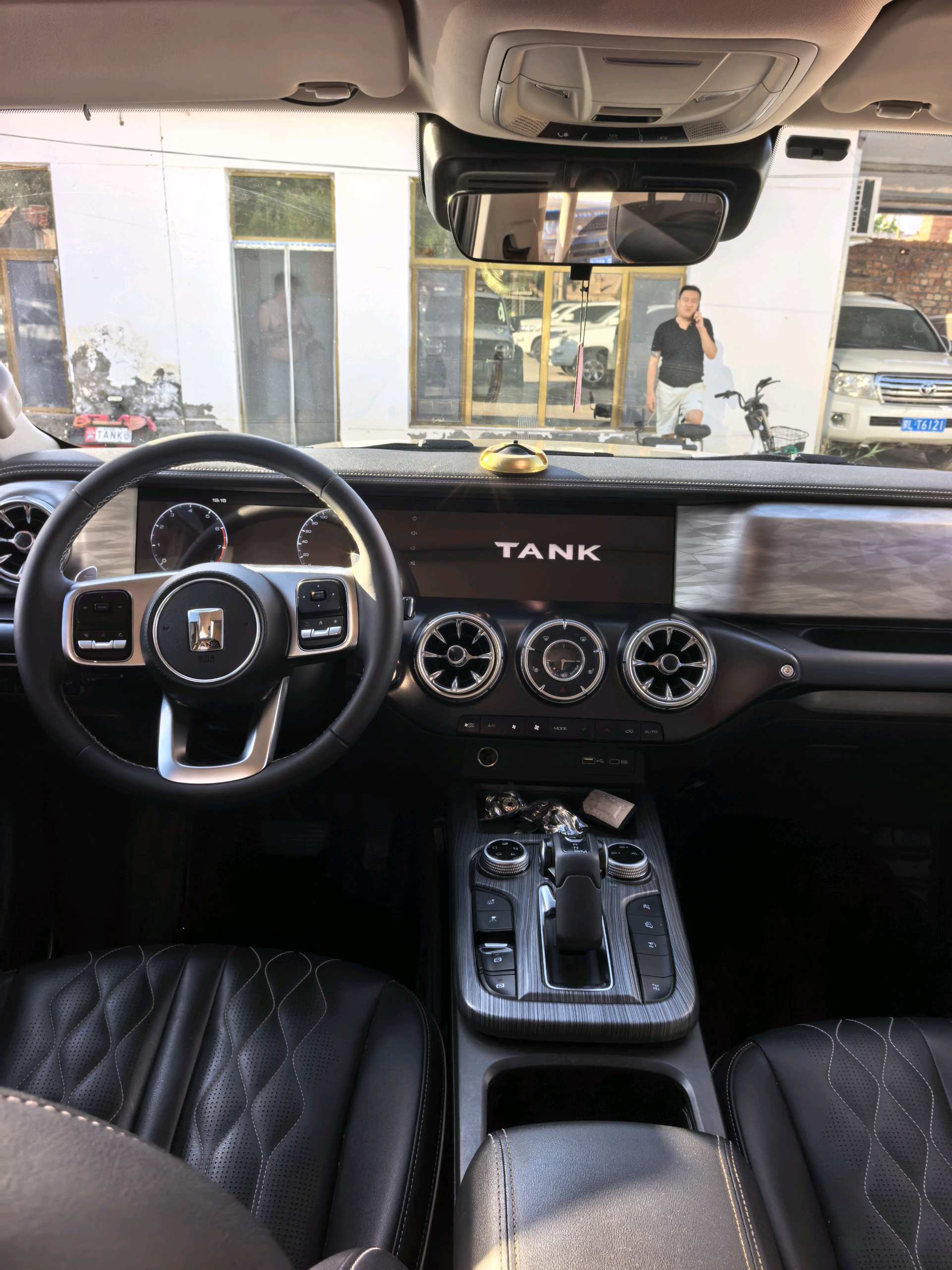 TANK 2023 Tank 300 2.0T Off-Road Edition Challenger photo 5