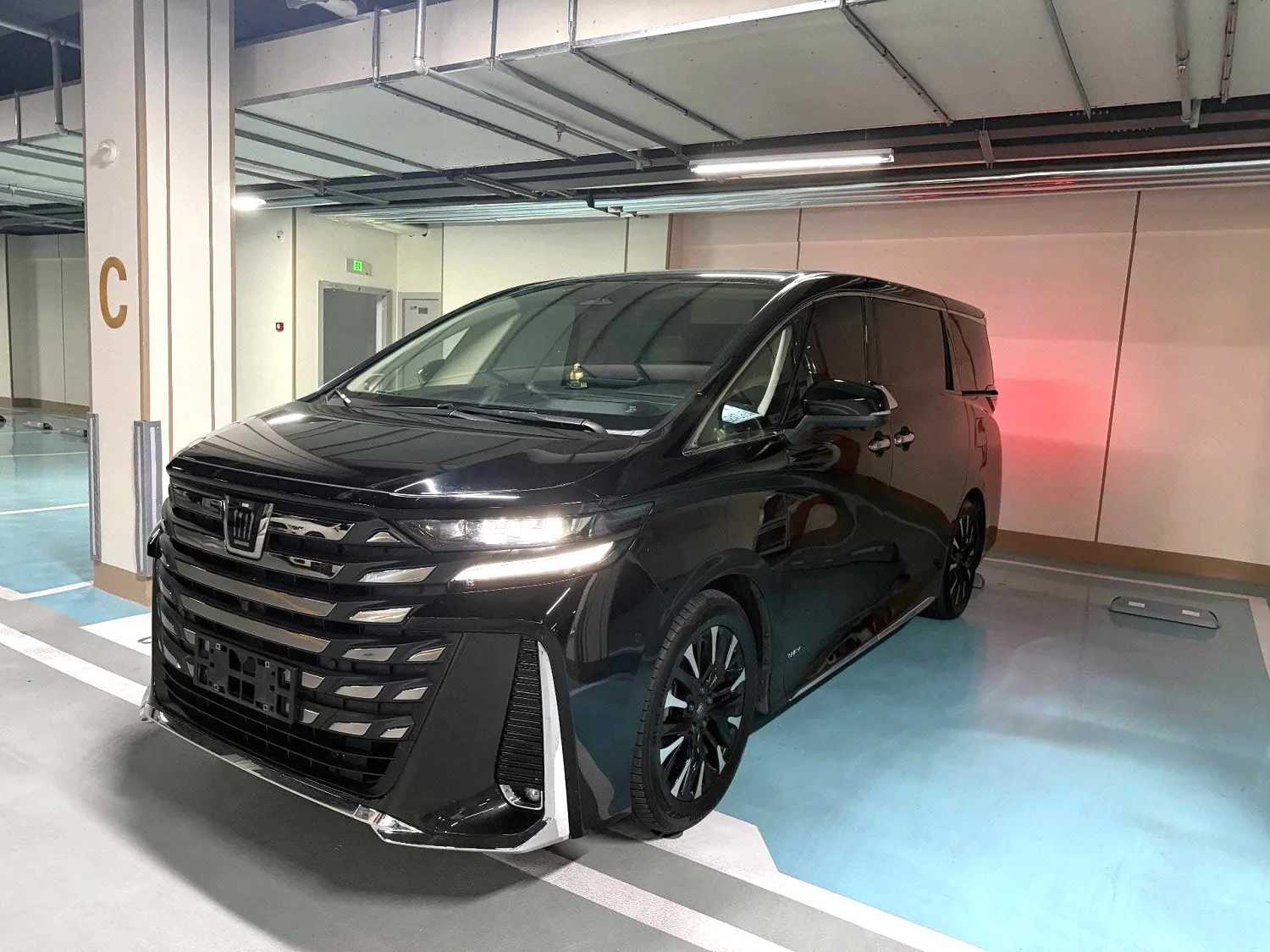 car image 1
