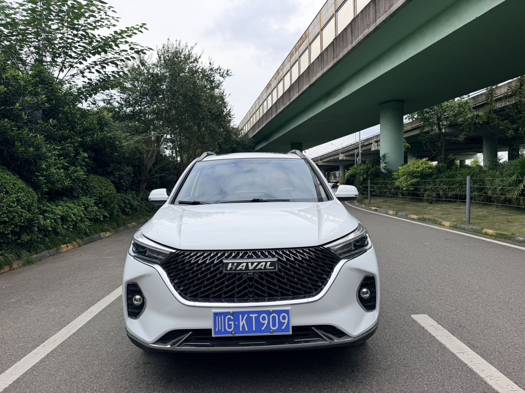 Фото Haval 2021 M6 PLUS 1.5T Luxury Smart Connectivity Model — 2
