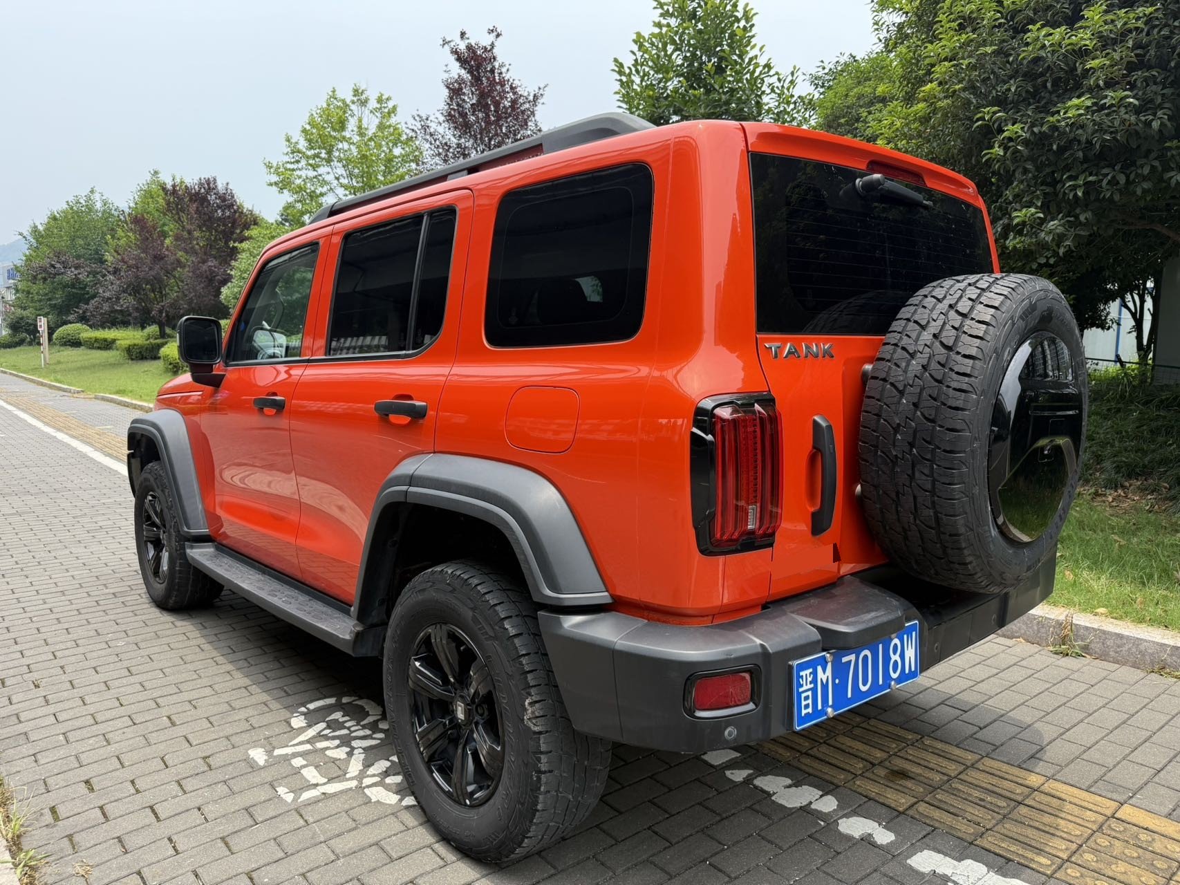 Foto del TANK Tank 300 2.0T Off-Road Edition Challenger 5