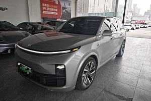 https://img.jytche.com/user/2612353/car/image/6acf249d7bad3/1791960222664_903_app_R_1.05M-285.32K_parse_parse_parse.jpeg?x-oss-process=style/thumbnail
