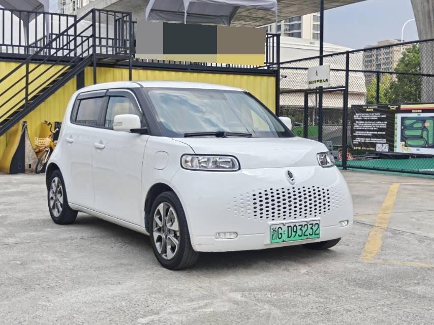 ORA R2 (White Cat) Upgraded 305km Luxury Model foto 3