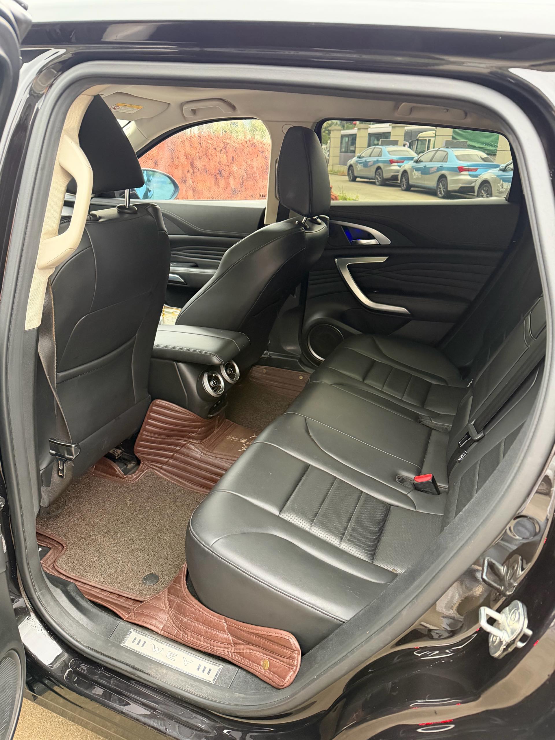 WEY 2019 VV7 2.0T Luxury Upgraded Model photo 5