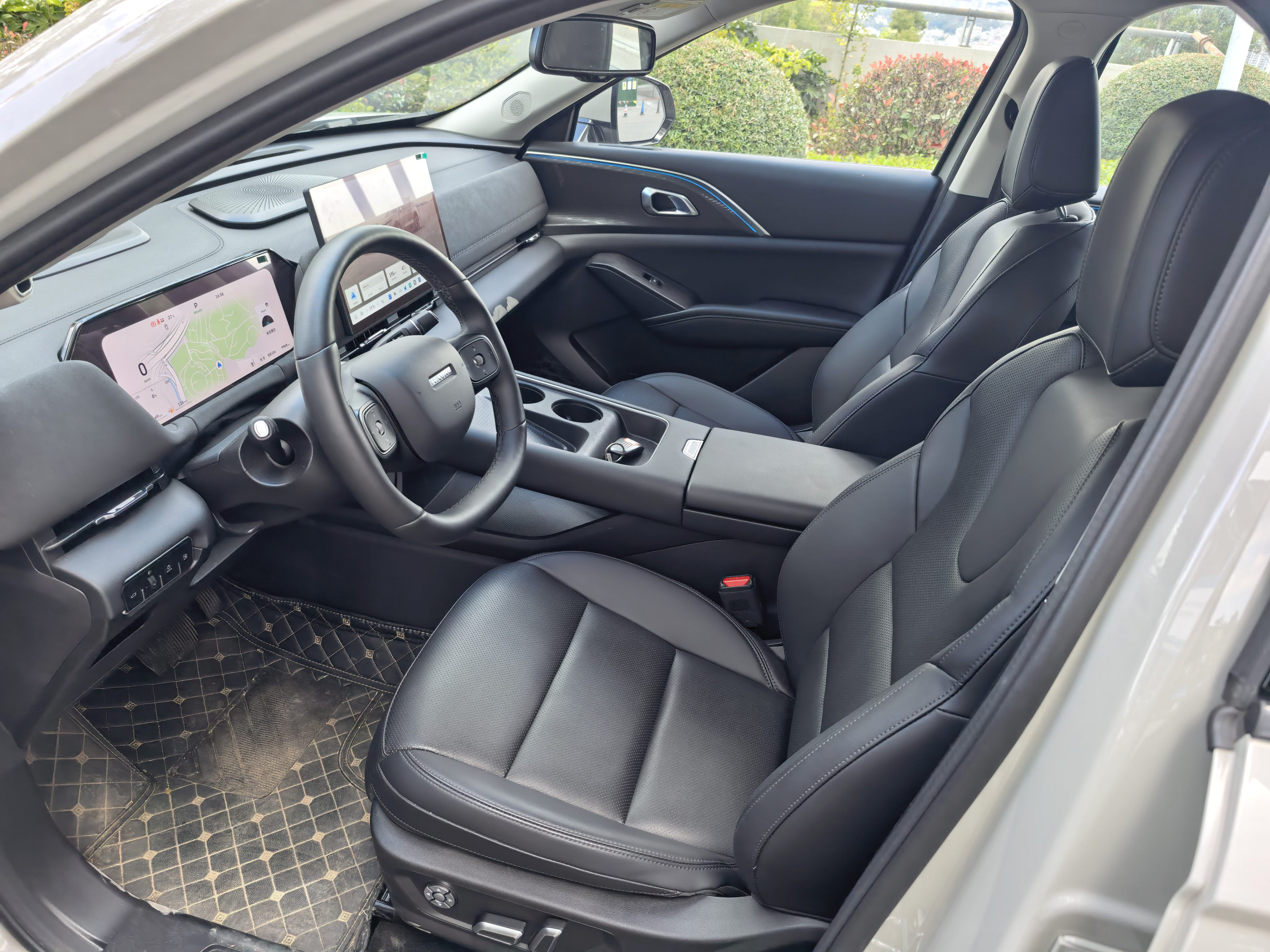 صورة Haval Brave Dragon Xiaolong MAX 1.5 Hi4 165 Ultra Smart Driving Version رقم 3