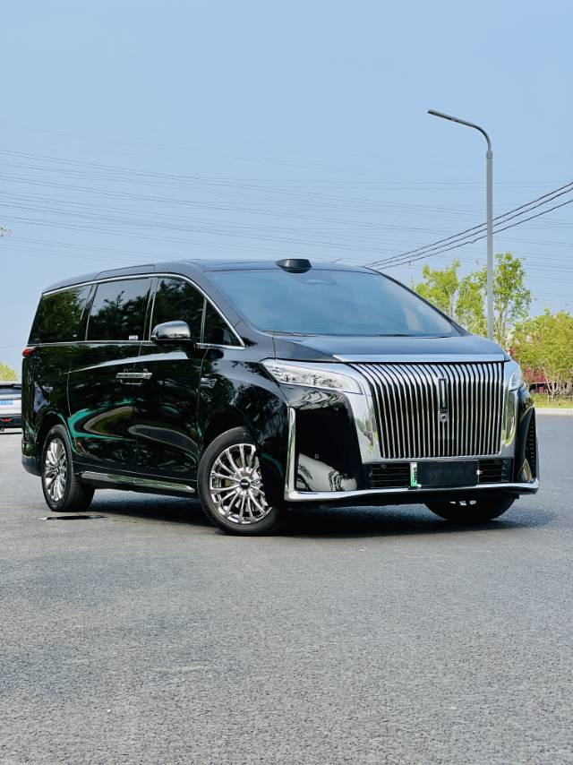 WEY 2025 Gaoshan 8 Hi4 1.5T Four-Wheel Drive Version photo 3