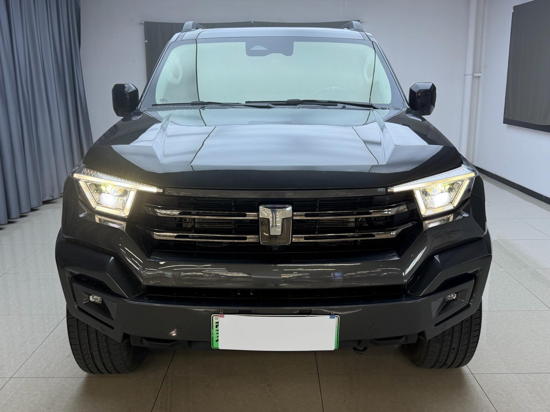 Foto del TANK Tank 400 Hi4-T 2.0T Off-Road Version 2