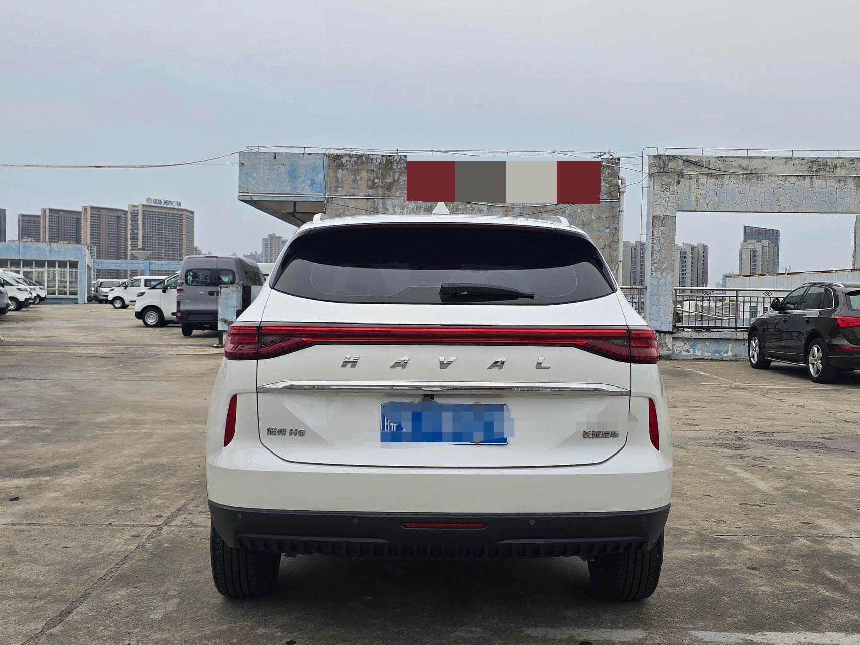 Photo du Haval 2022 H6 1.5T 2WD Max 2