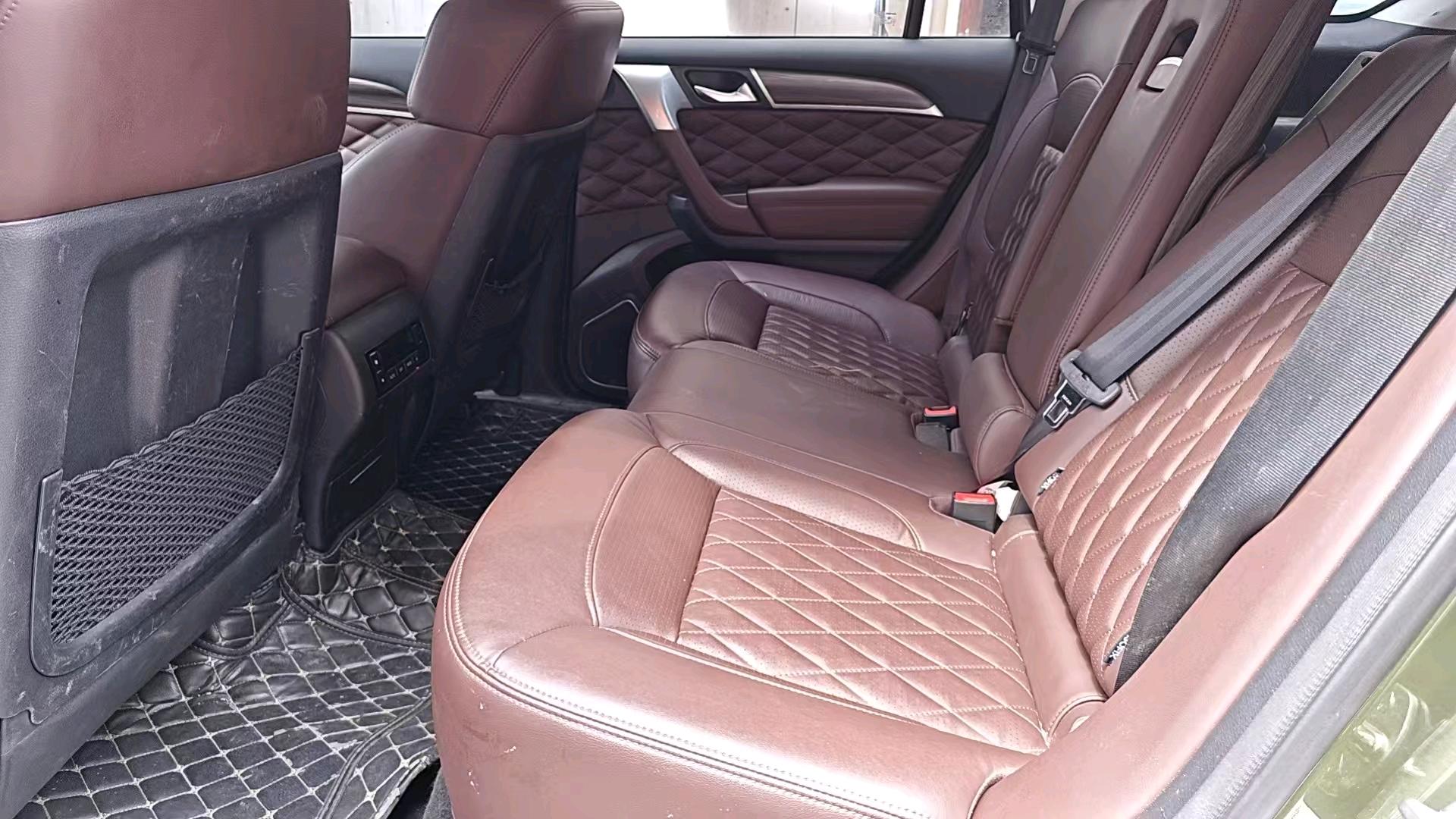 Foto del Haval 2022 H9 2.0T All-Wheel Drive Versatile 5-Seater 3