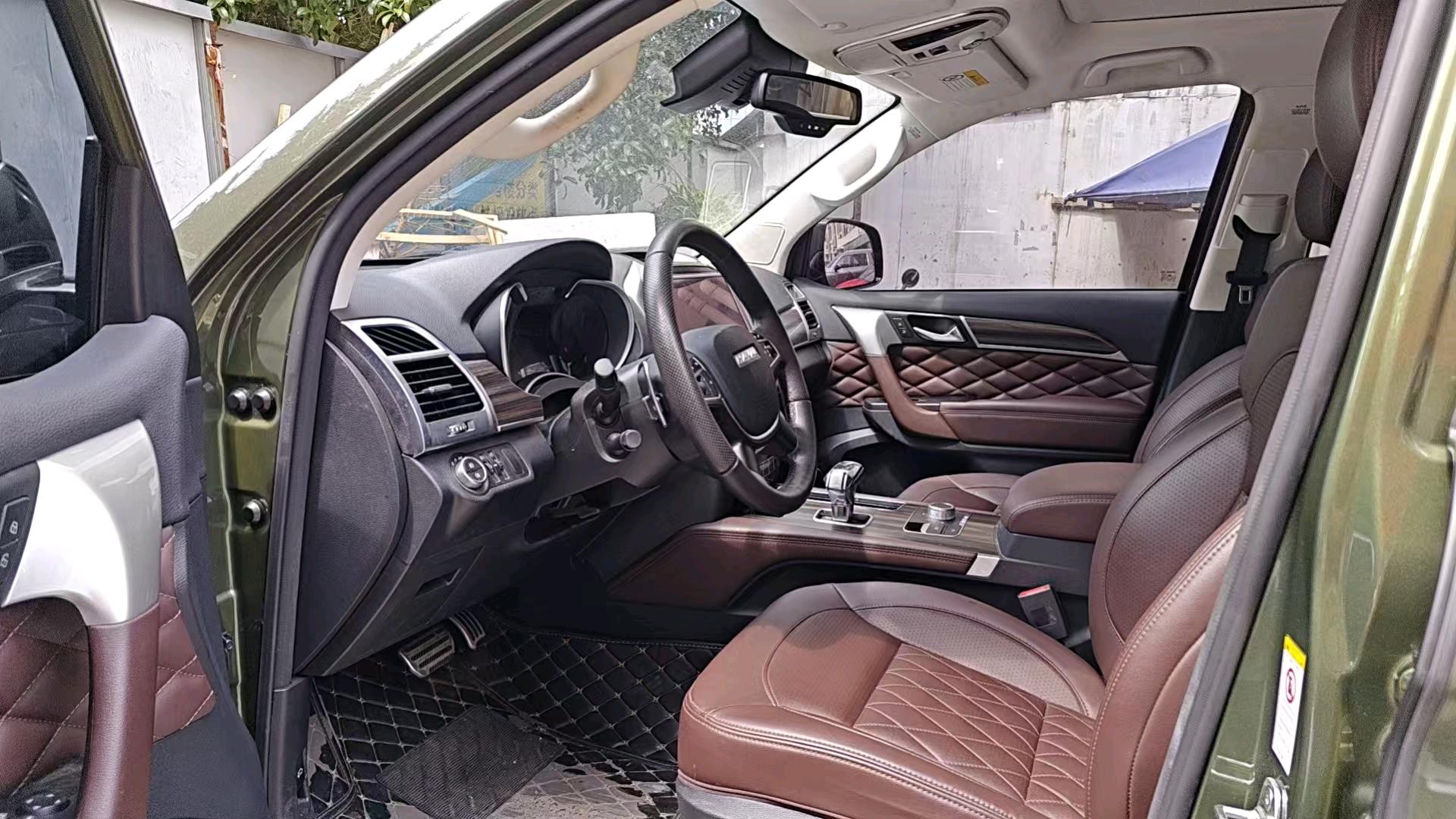 Foto del Haval 2022 H9 2.0T All-Wheel Drive Versatile 5-Seater 2
