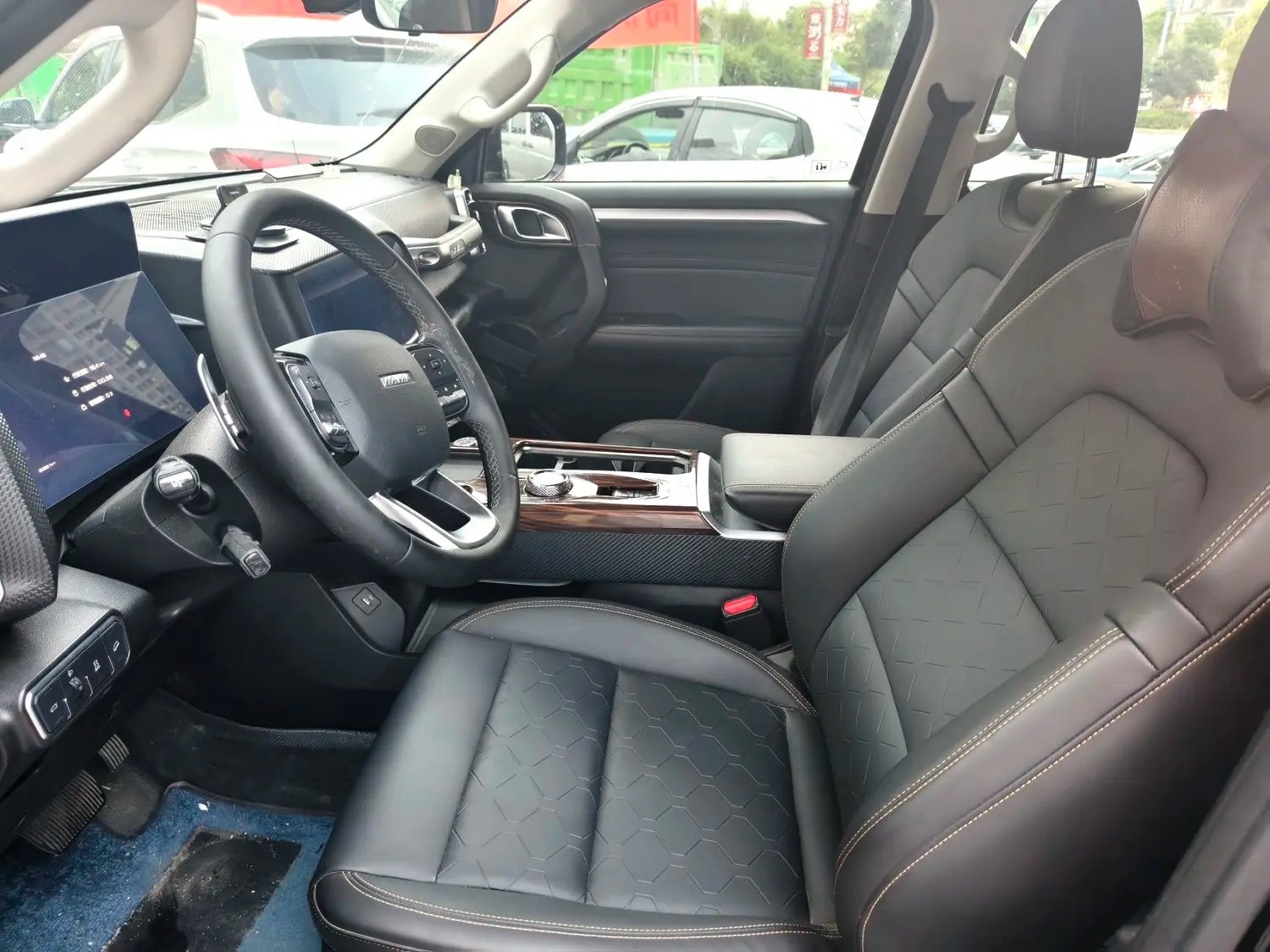 Haval Dargo 2022 Tank 300 1.5T 2WD Border Collie Edition photo 4