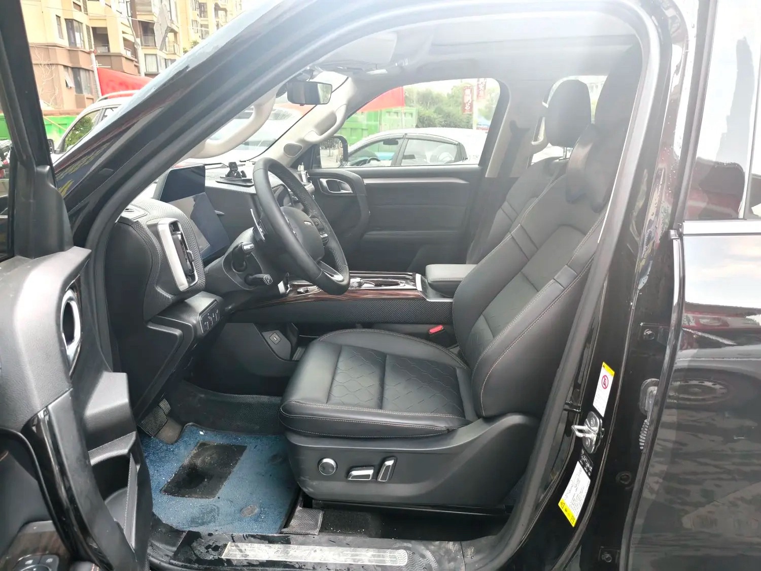 Haval Dargo 2022 Tank 300 1.5T 2WD Border Collie Edition photo 5