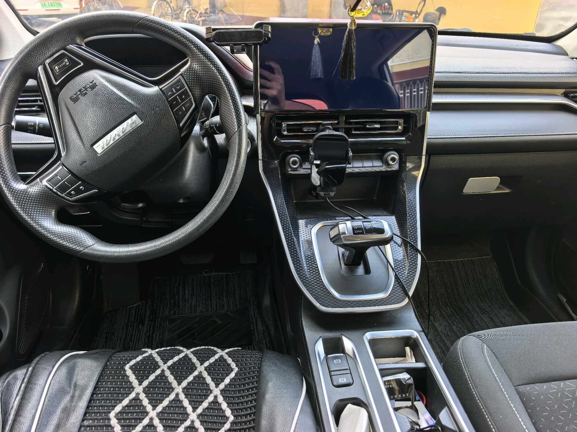 Haval 2021 M6 PLUS 1.5T Elite Smart Connectivity Model photo 3