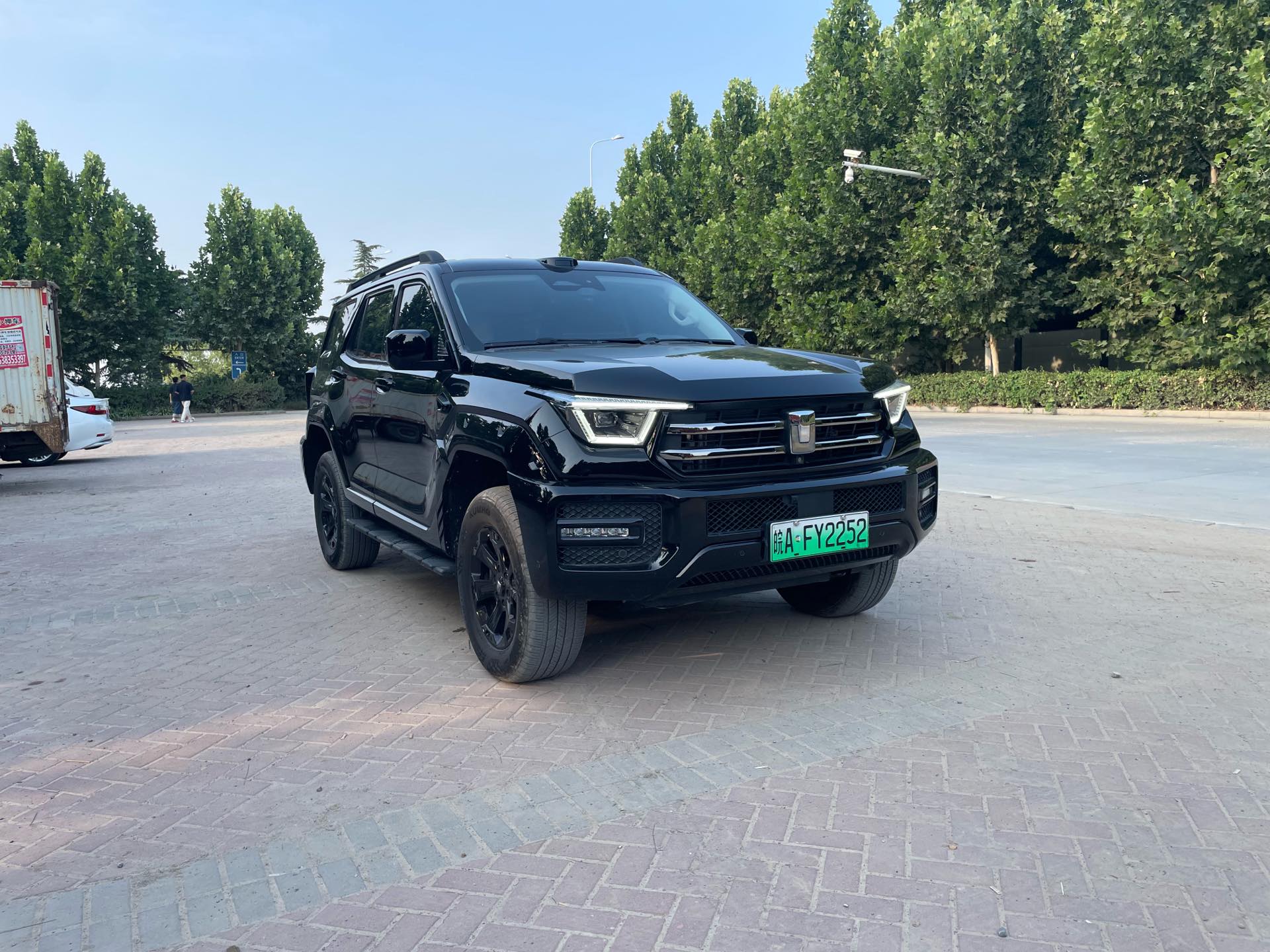 TANK 2026 Tank 400 Hi4-Z 2.0T Smart Enjoy Edition photo 2