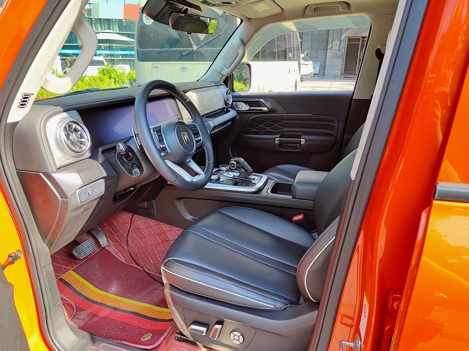 Фото TANK Tank 300 2.0T Off-Road Edition Conqueror — 3