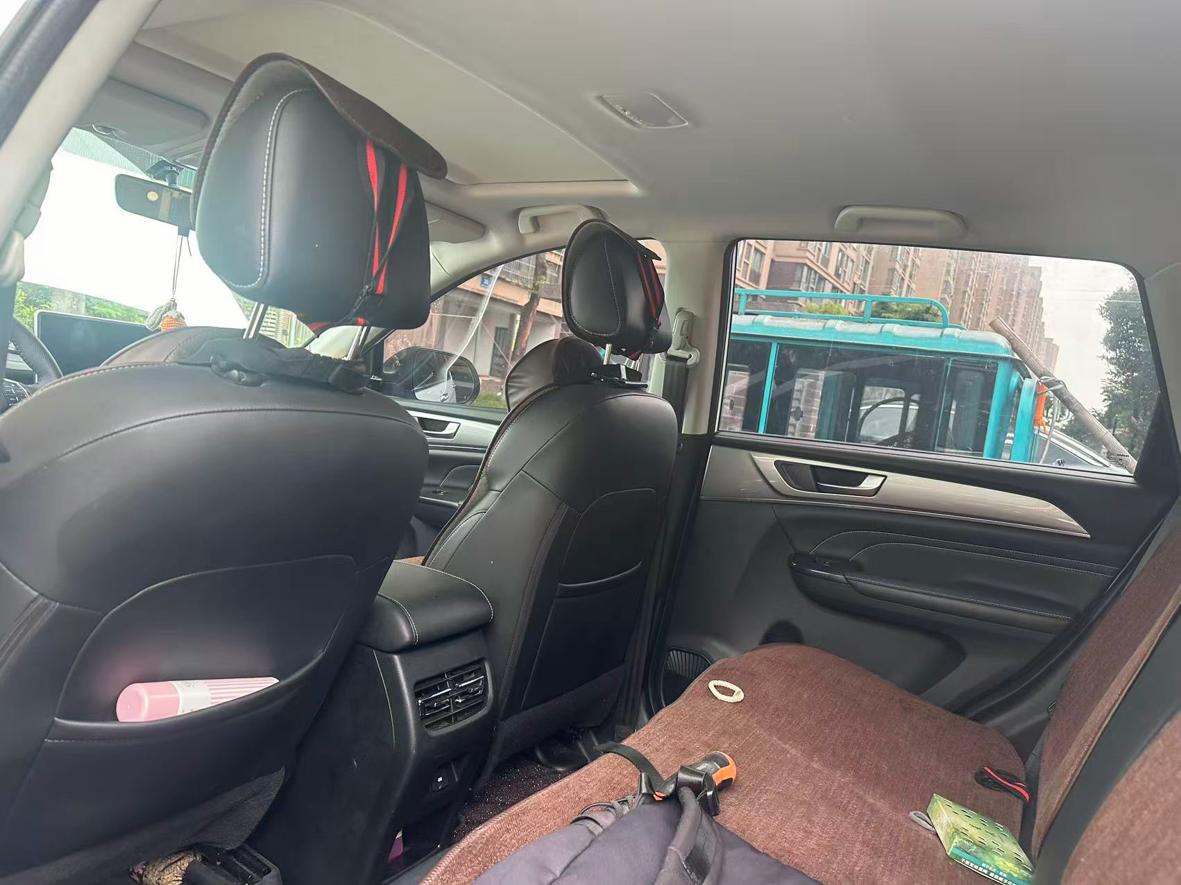 Foto del Haval 2021 M6 PLUS 1.5T Elite Smart Connectivity Model 2