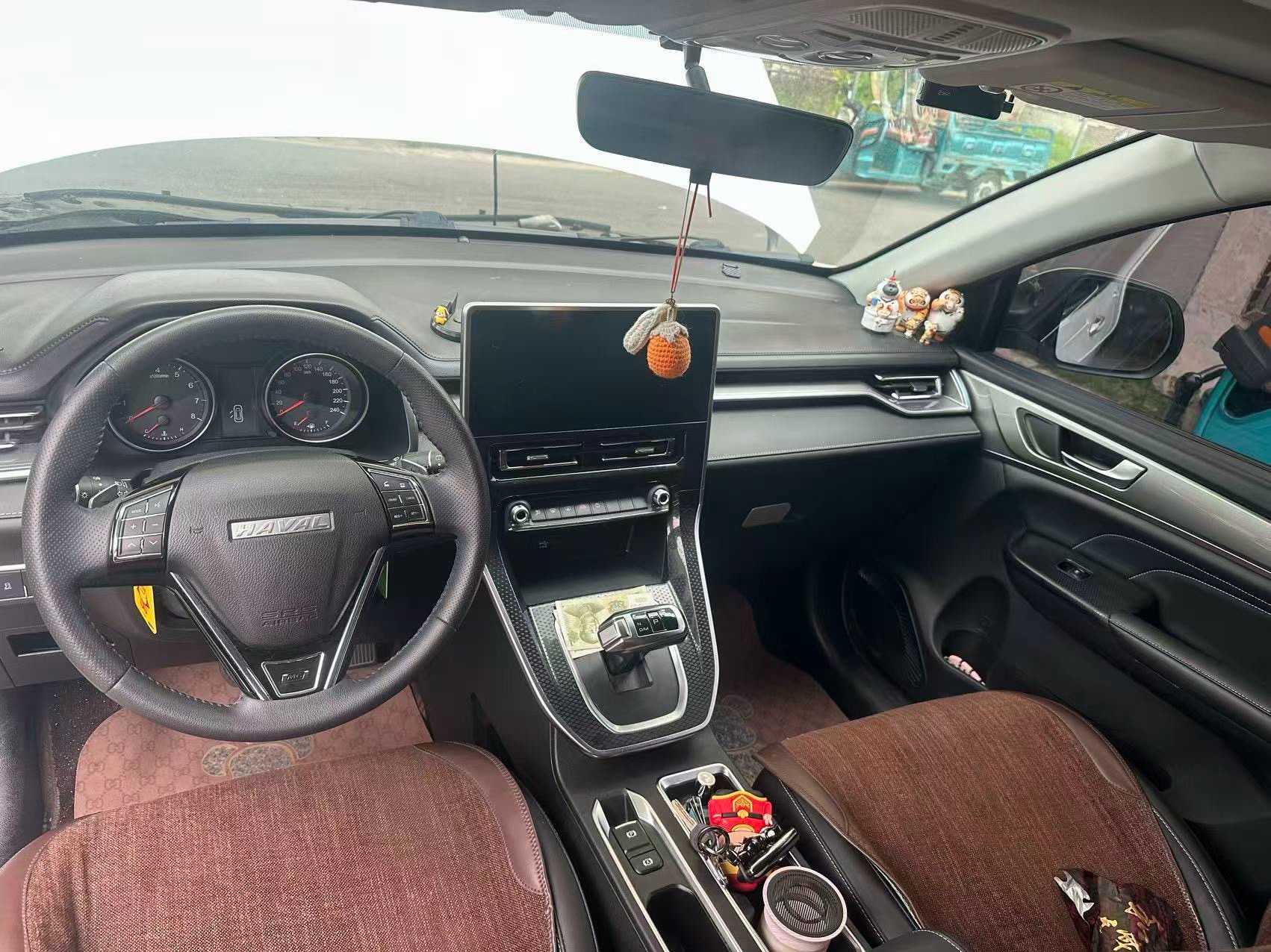 Foto del Haval 2021 M6 PLUS 1.5T Elite Smart Connectivity Model 3